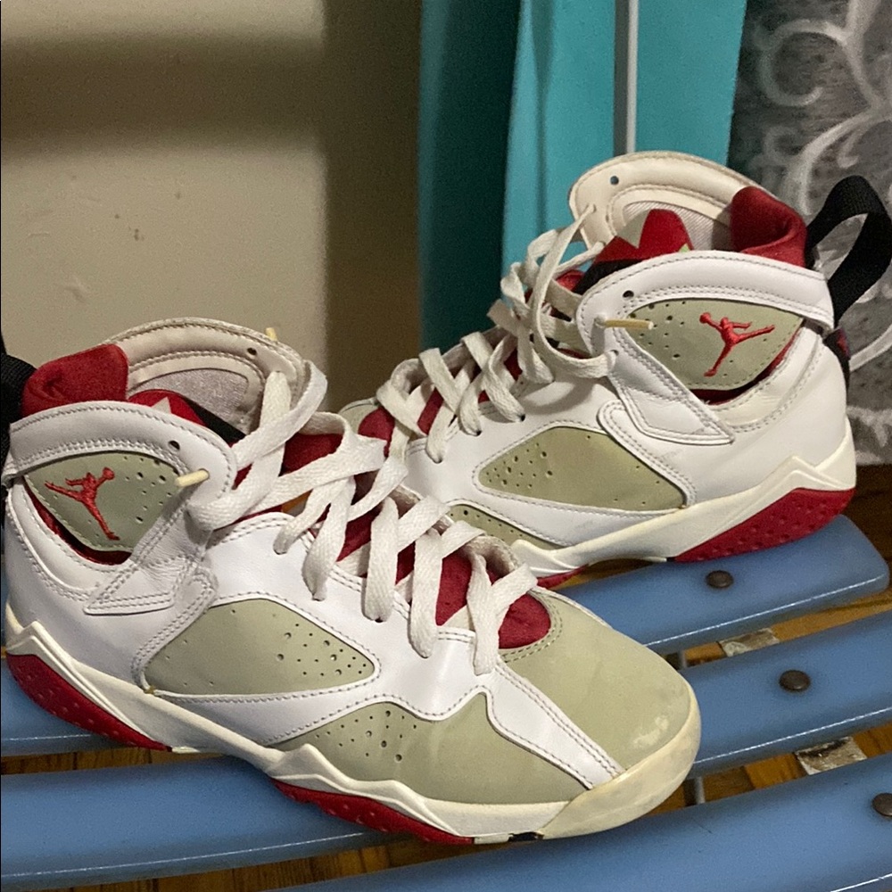 Jordan White and Red Sneakers Classic High-Top Design